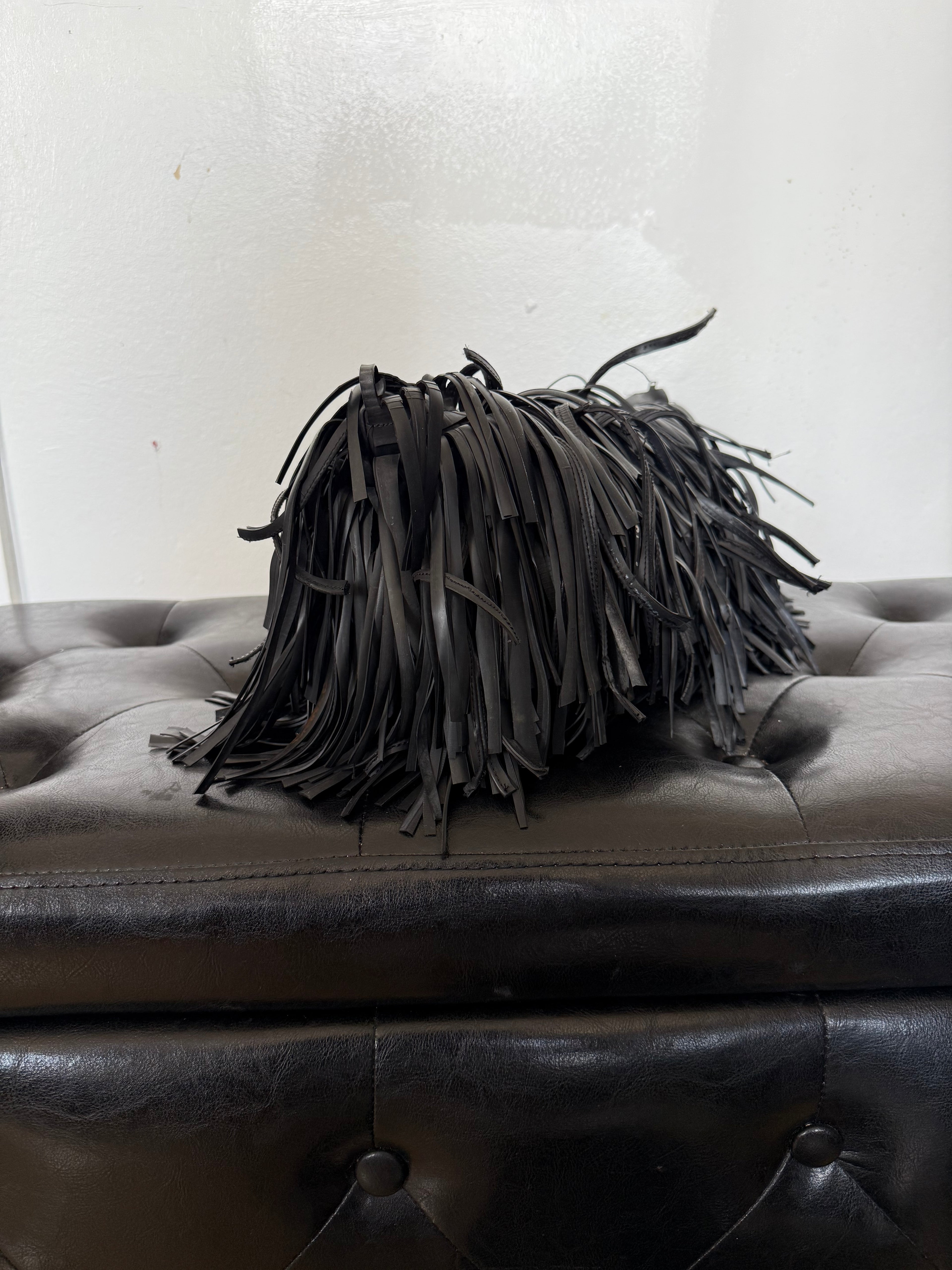 R1 Fringe Clutch
